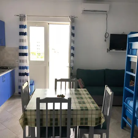Doci Seven Apartment