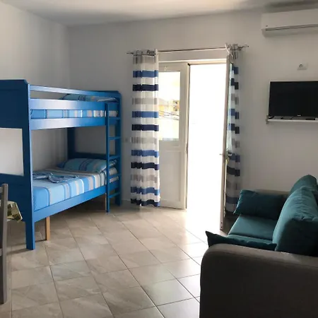 Doci Seven Apartment Velipoje